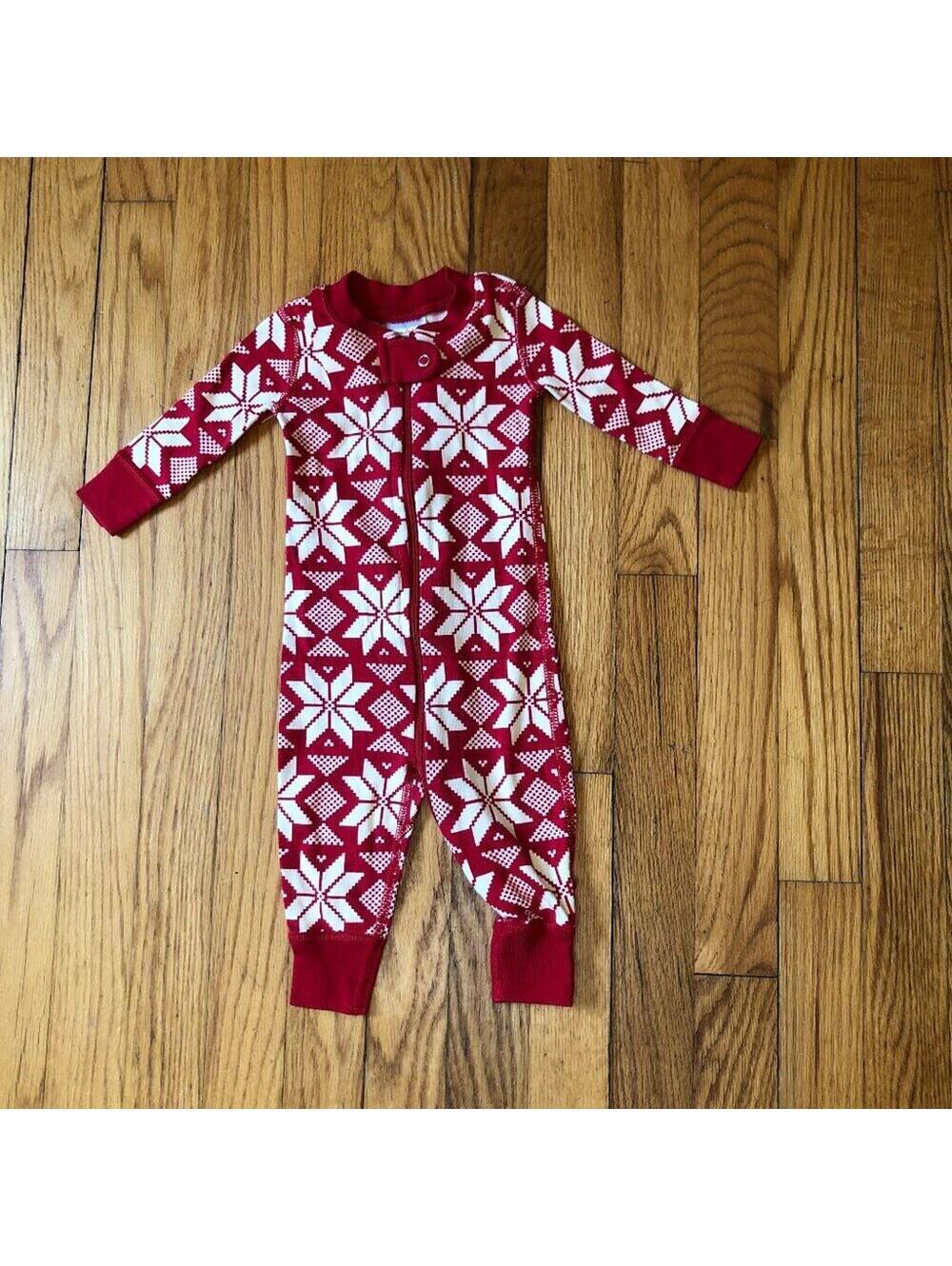 Hanna Andersson NWOT Scandi Snowflake Organic Baby Christmas Sleeper - 3-6mths